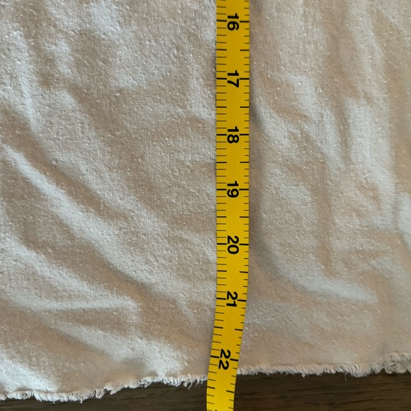 Gorgeous Jess Feury Ruffle Sleeve Top - Picture 7 of 7